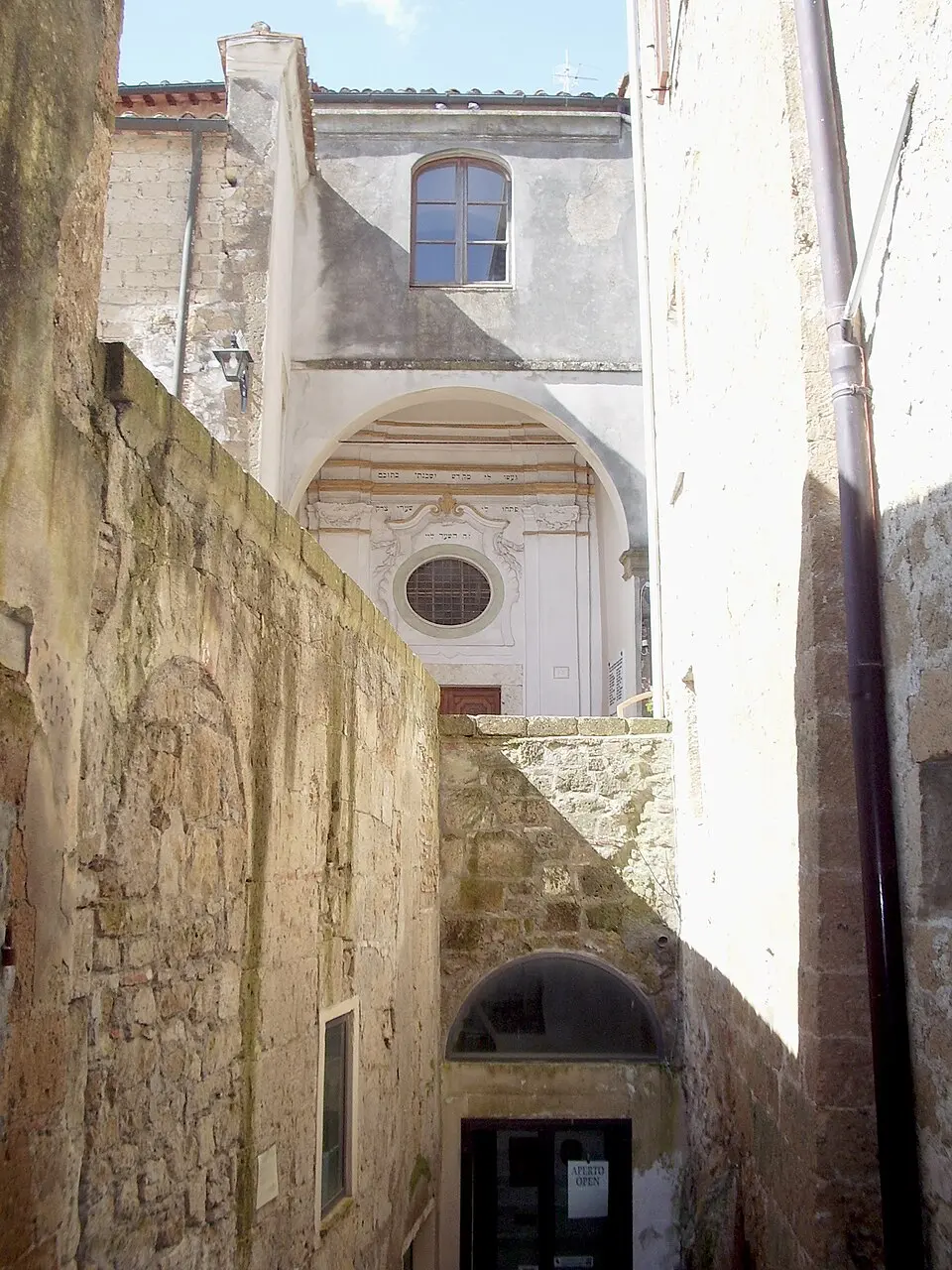 Bild: Matteo Vinattieri · CC BY 3.0 Synagoge