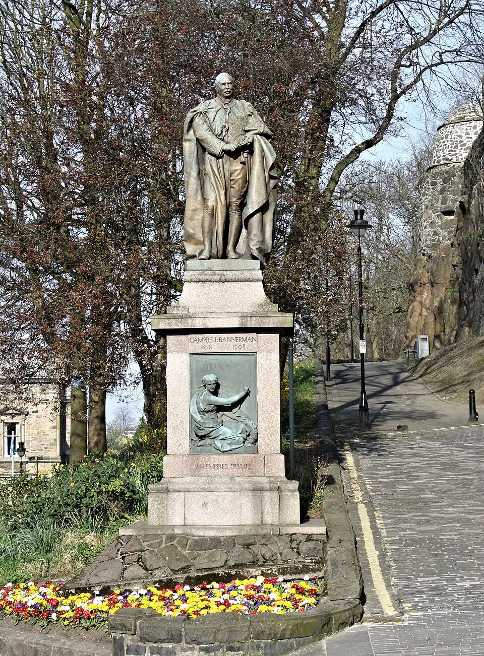 Statue of Henry Campbell-Bannerman