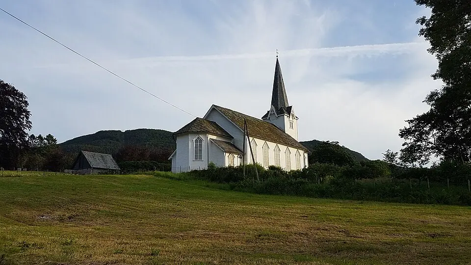 Skånevik kirke