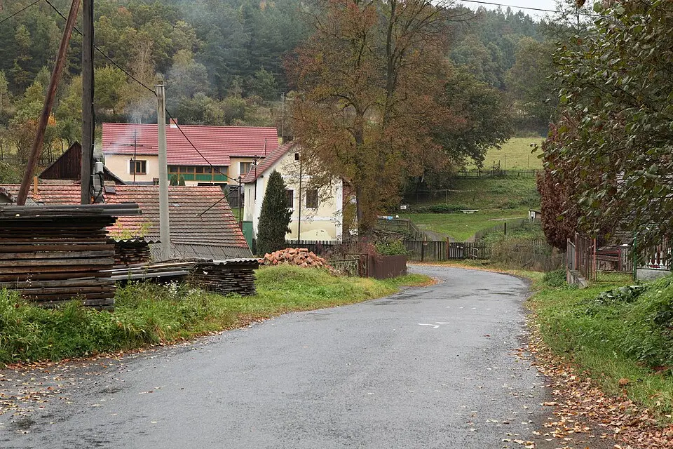 Skrýšov