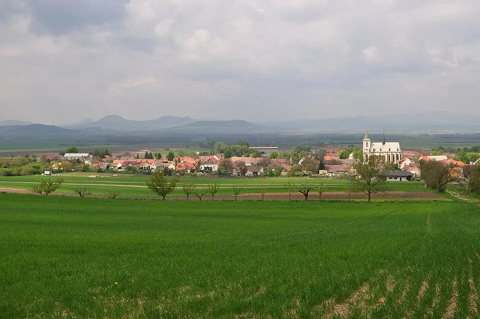 Bild: Jirka Dl · CC BY-SA 3.0 Slavětín nad Ohří
