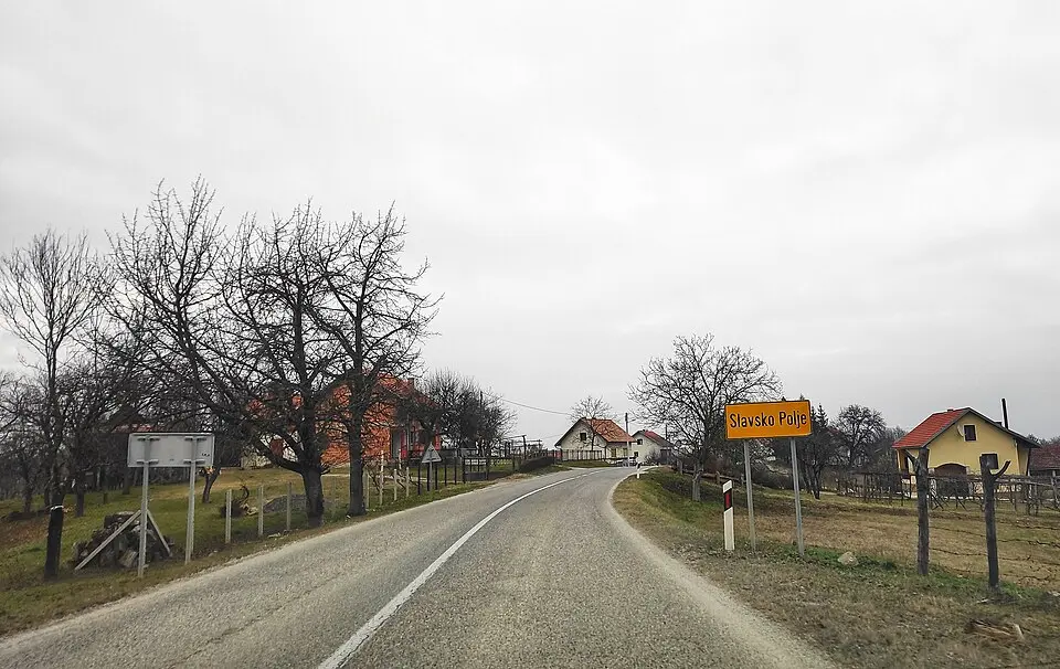 Slavsko Polje