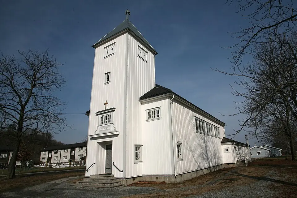 Slemmestad kirke