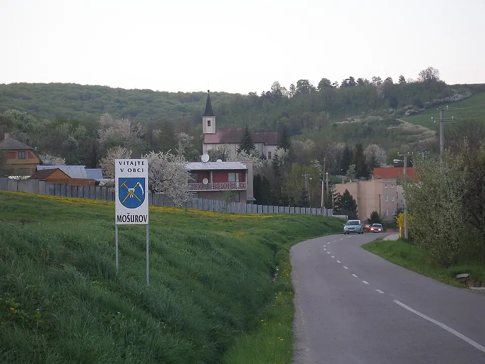Obrázek: Jozef Kotulič · CC BY 3.0 Mošurov