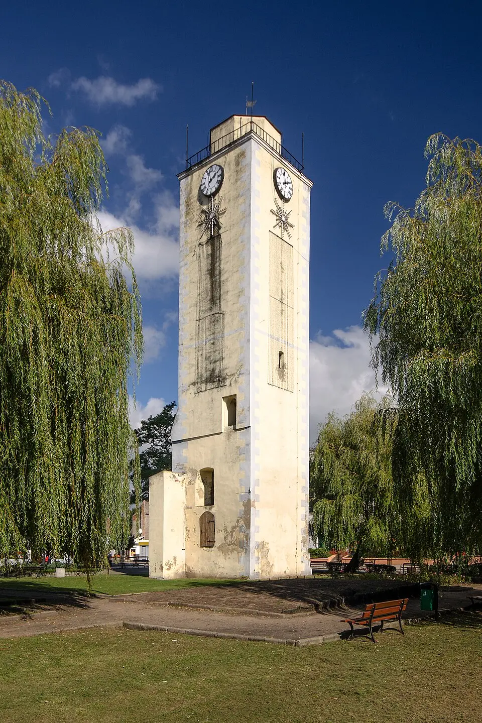 Wieża ratuszowa, XV/XVI