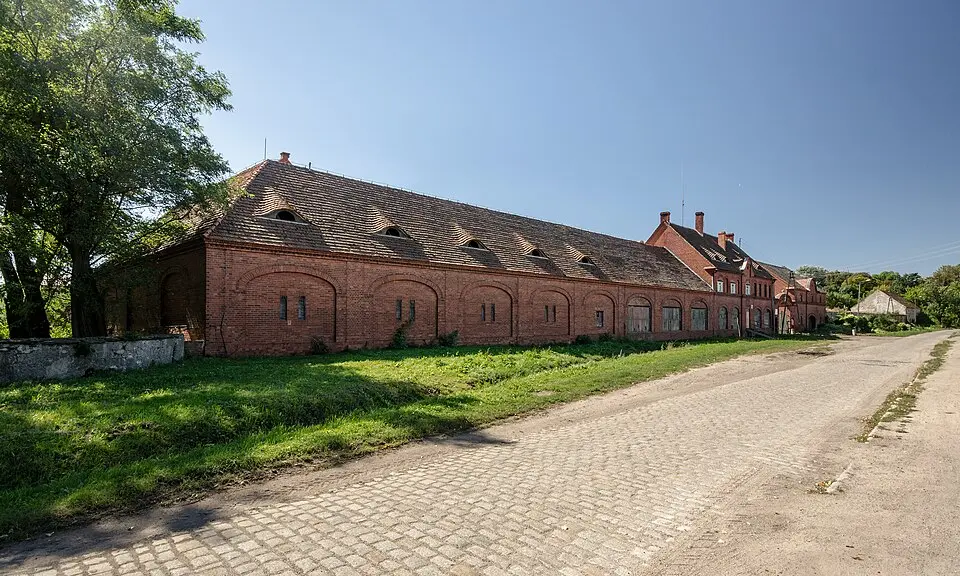 Bild: Sławomir Milejski · CC BY-SA 3.0 PL Pałac w Dębicach
