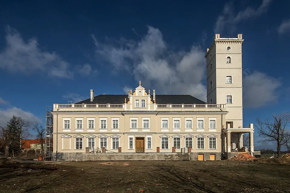 Pałac w Jarząbkowicach