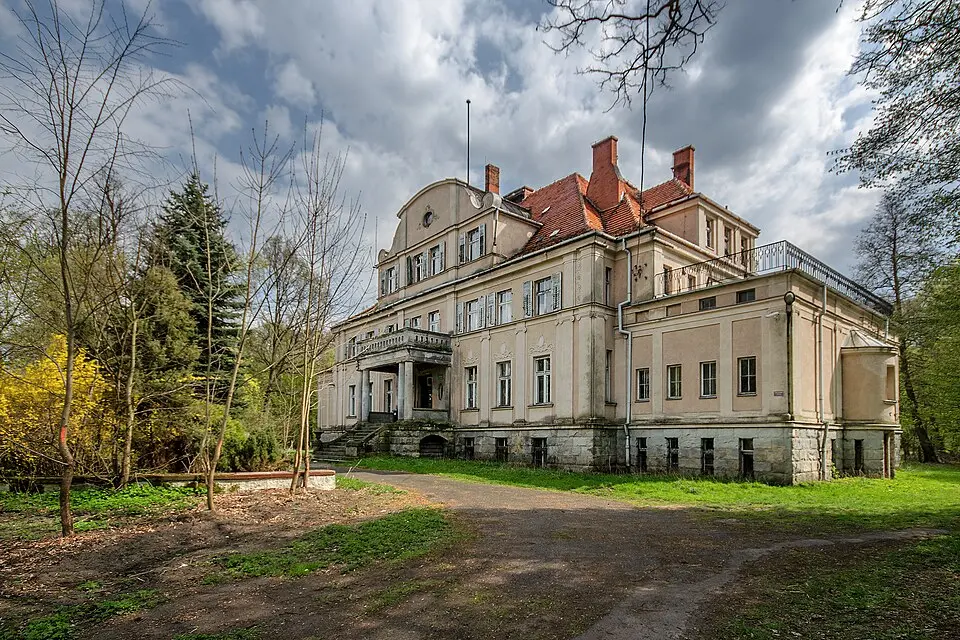 Pałac w Krzeczynie Wielkim