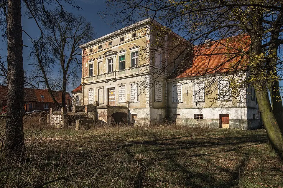 Pałac w Obiszowie