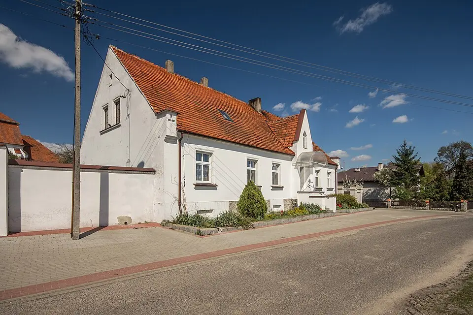 Klasztor, ob. plebania, XV/XVI
