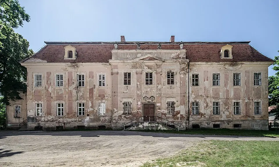 Pałac w Sicinach