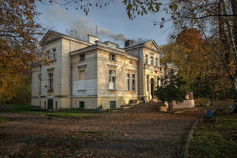 Pałac w Szczodrem przy ul. Trzebnickiej 28