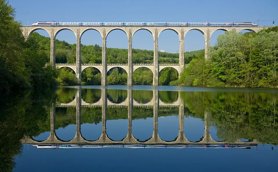 Cize-Bolozon-Viadukt