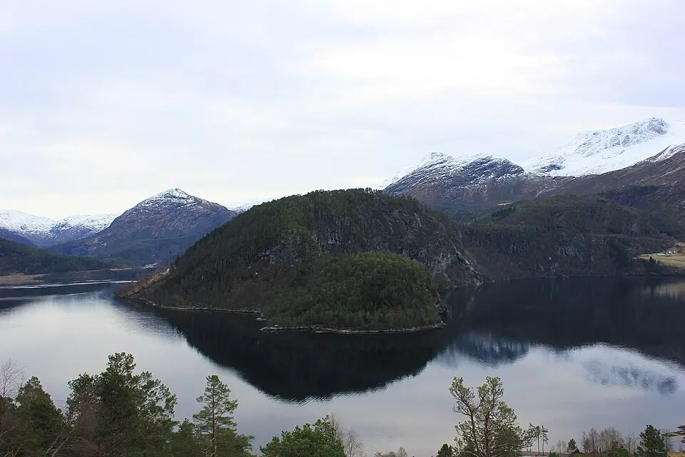 Austefjorden