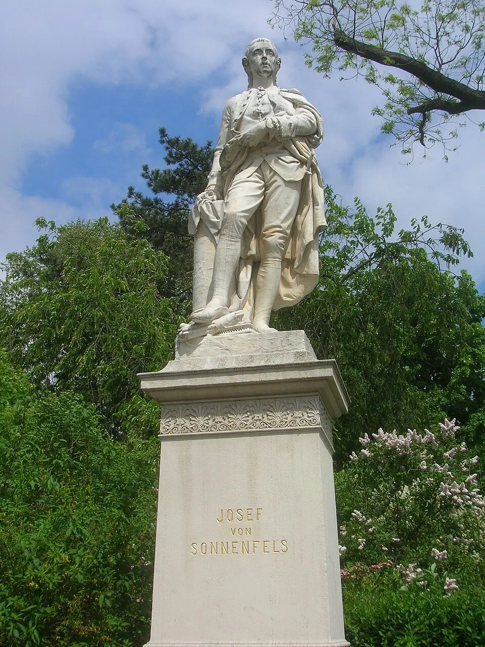 Sonnenfels-Denkmal