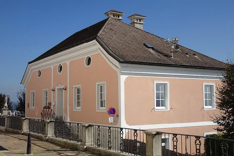 Kindergarten, ehem. Volksschule