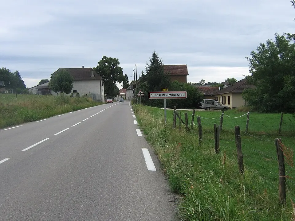 Image: Lineplus · CC BY-SA 3.0 Saint-Sorlin-de-Morestel