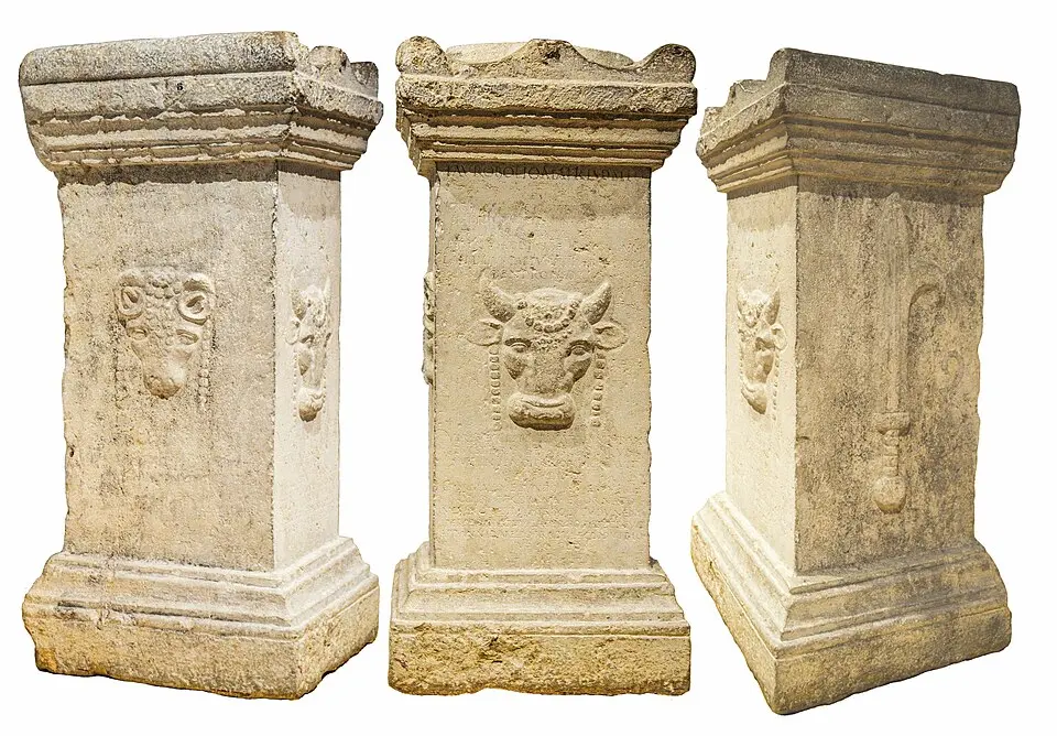 Taurobolium-Altar von Lyon