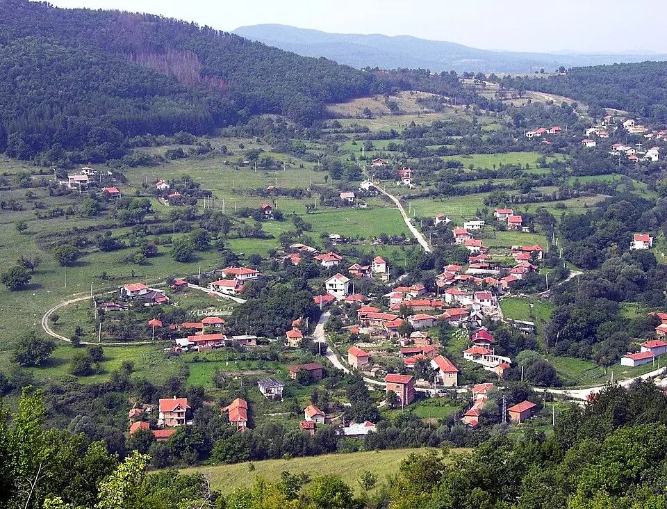 Остра могила