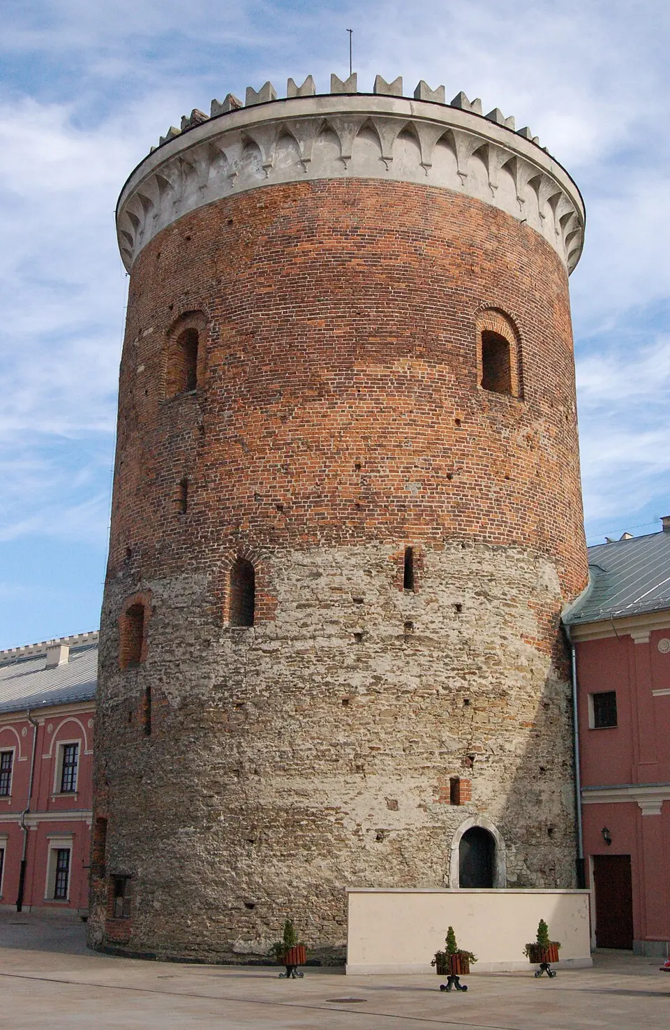 Lublin, ul. Zamkowa 1; Zamek Lubelski, wieża na dziedzińcu zamkowym (tzw. donjon)