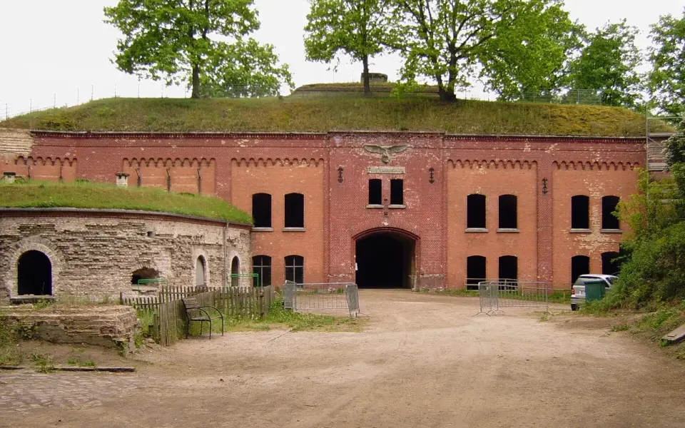 Image: Norhei at de.wikipedia · Public domain Fort Hahneberg
