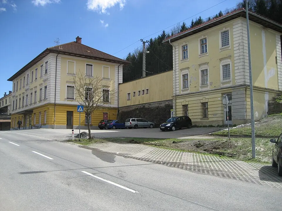 Aufnahms- und Zollgebäude, Bahnhof Spielfeld-Straß