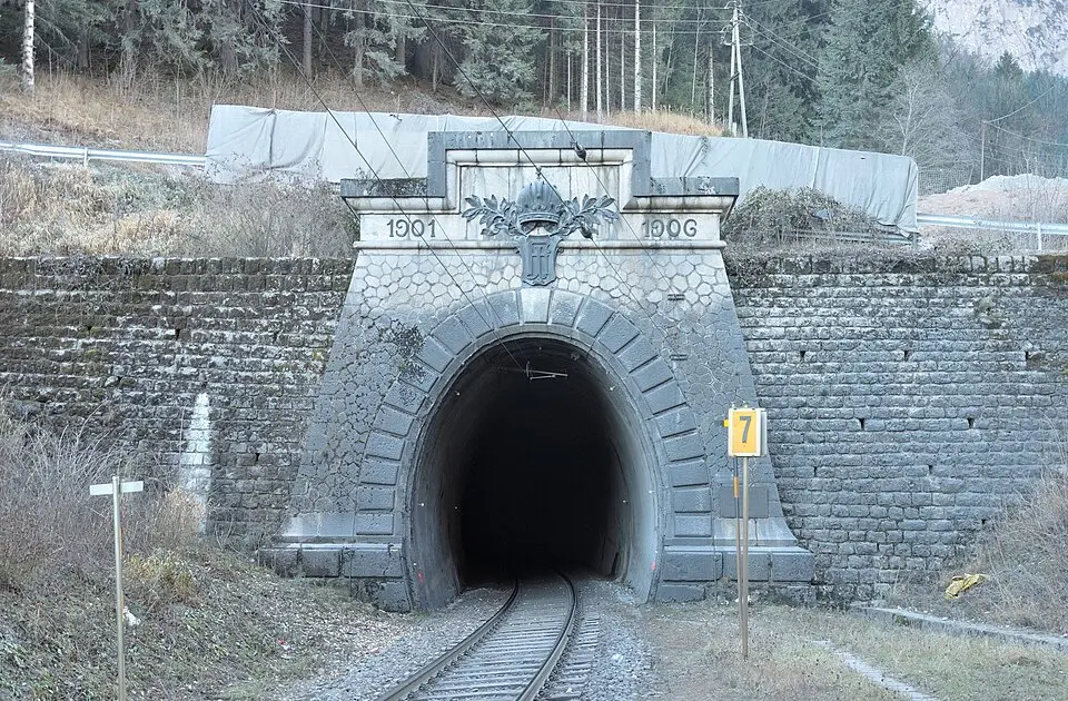 Tunnelportal Nord (Bosrucktunnelportal)