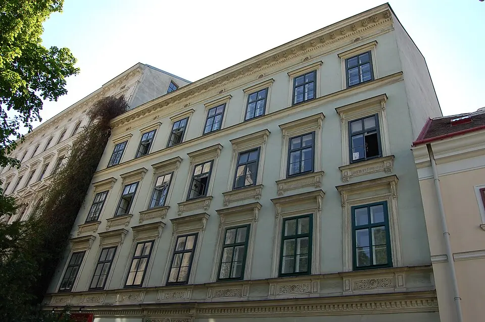 Miethaus, Zum schwarzen Adler