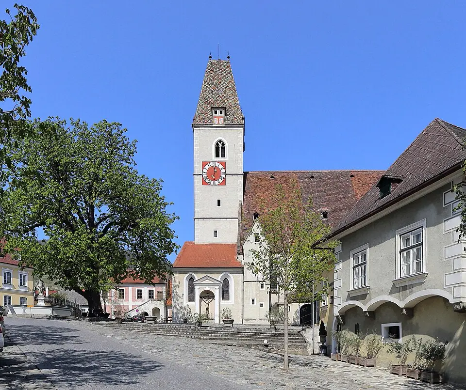 Freifläche Friedhofgasse, Hauptstraße, Kirchenplatz, Marktstraße, Rote Torgasse und Schloßgasse