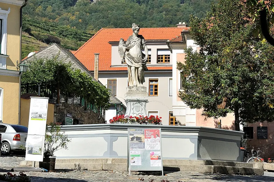 Brunnen