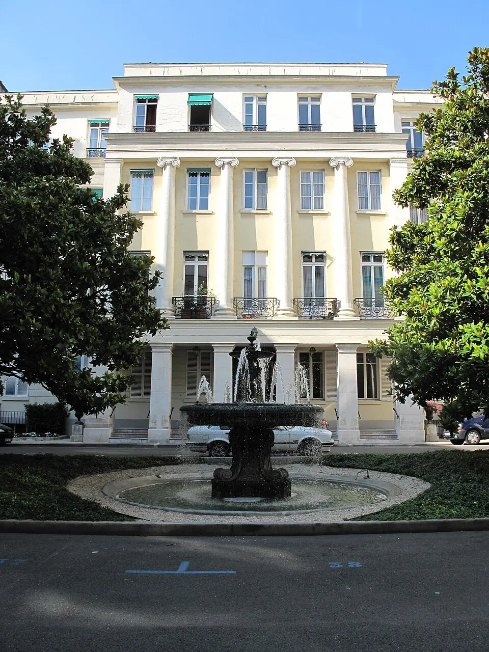 square d'Orléans