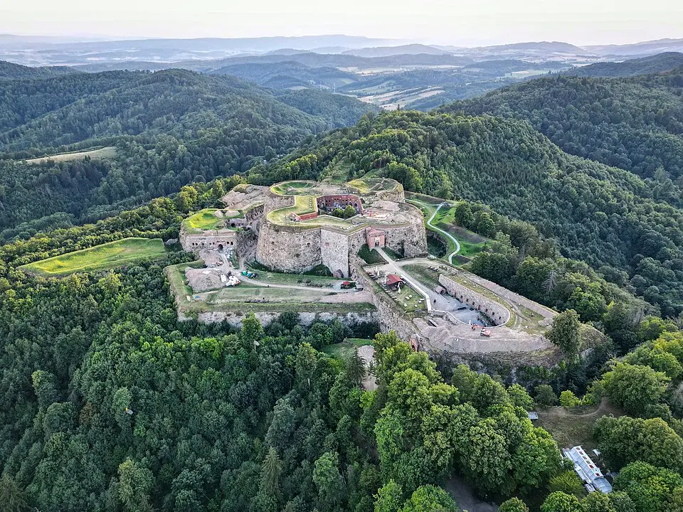 powiat ząbkowicki