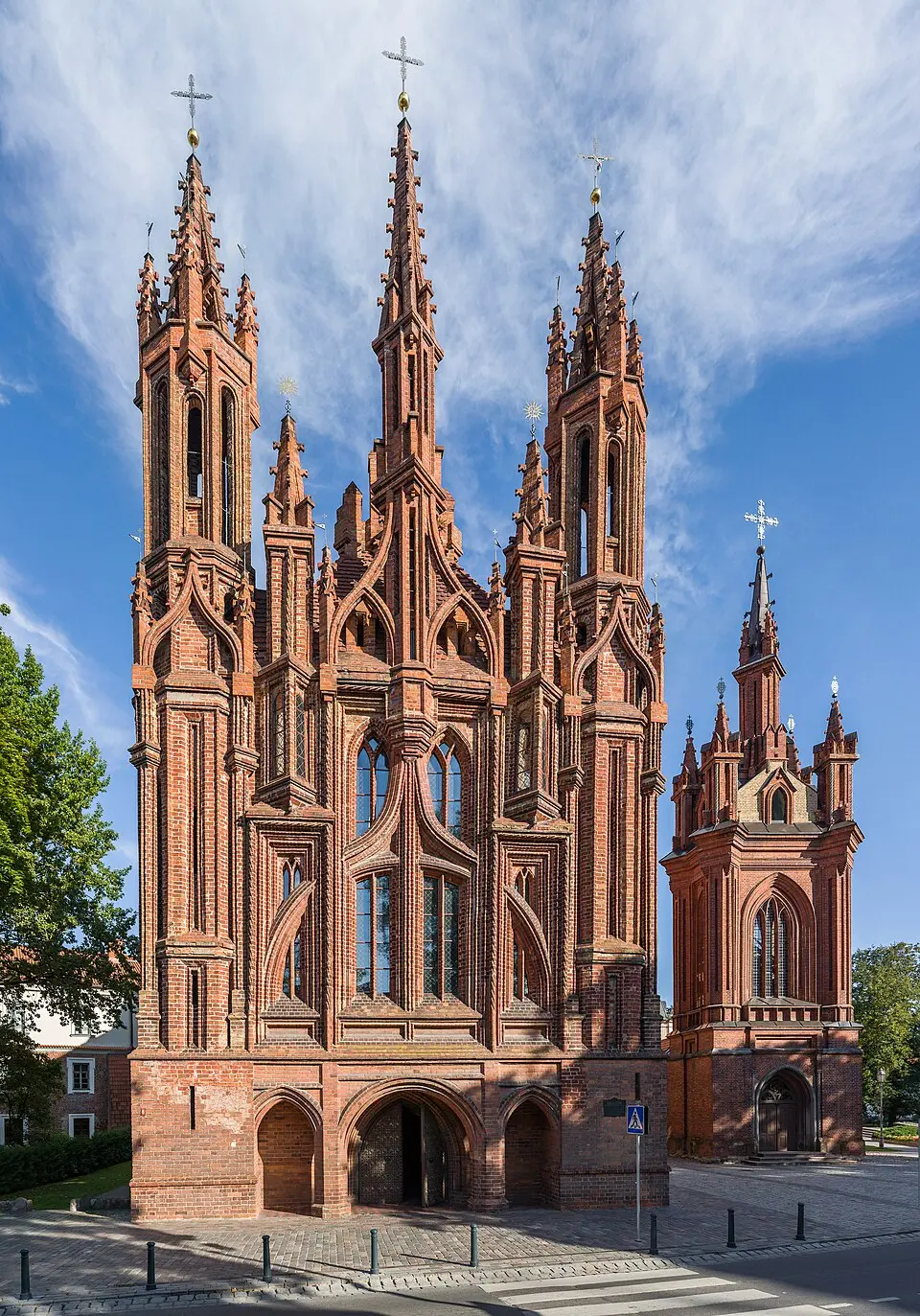Cerkev sv. Ane, Vilna