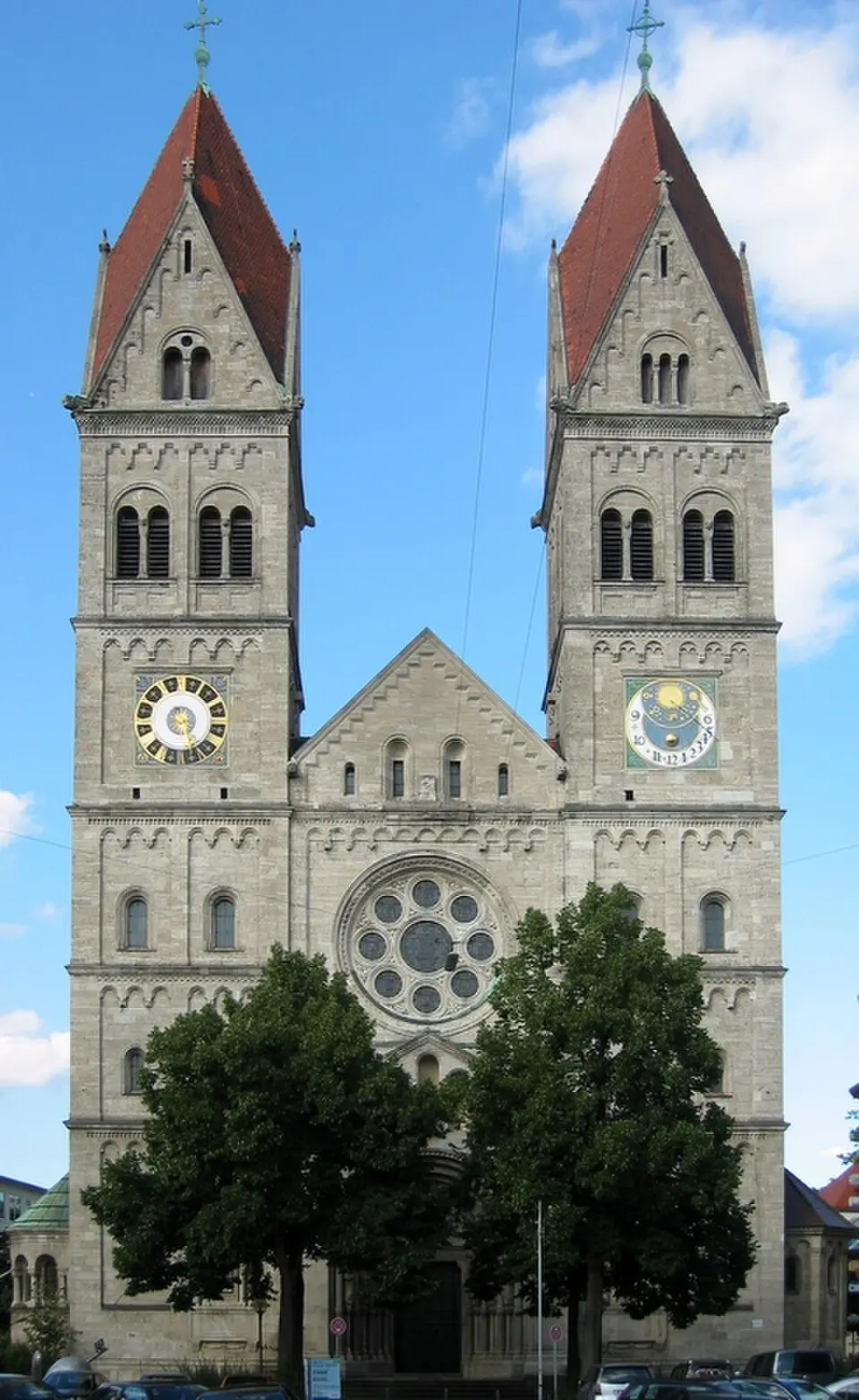 Image: Furukama · CC BY-SA 3.0 St. Benno's Church