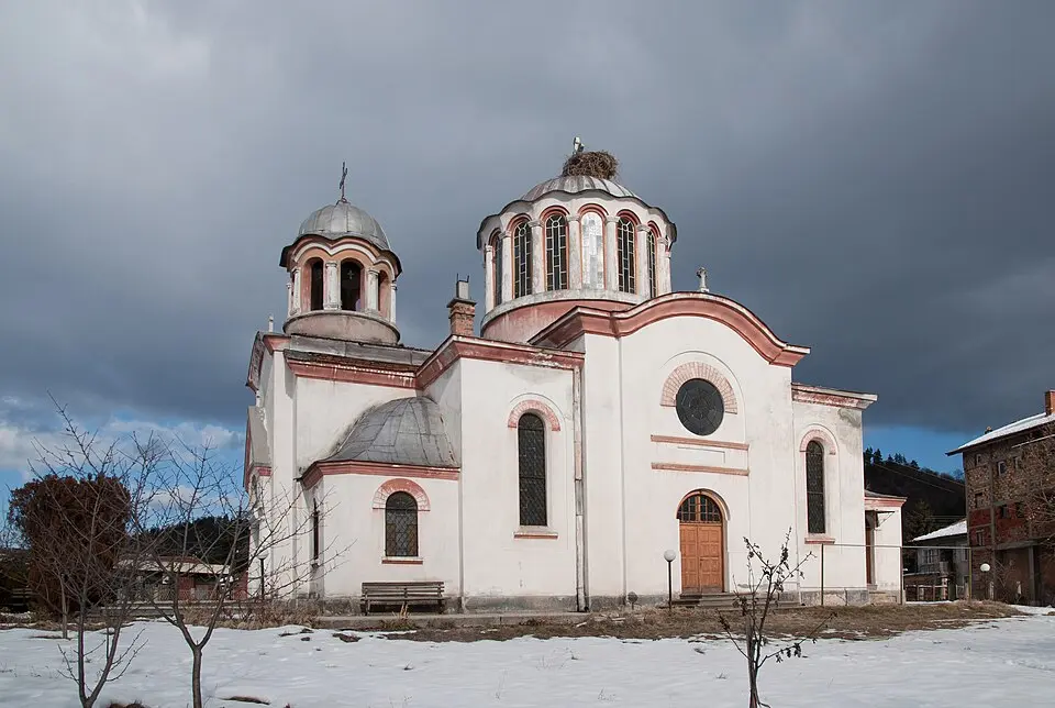Костенец