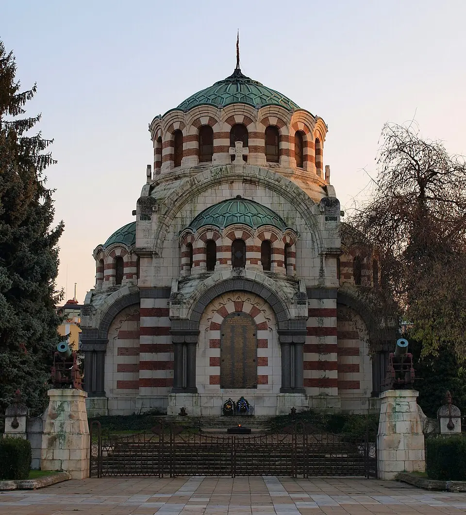 параклис-мавзолей Свети Георги (Плевен)