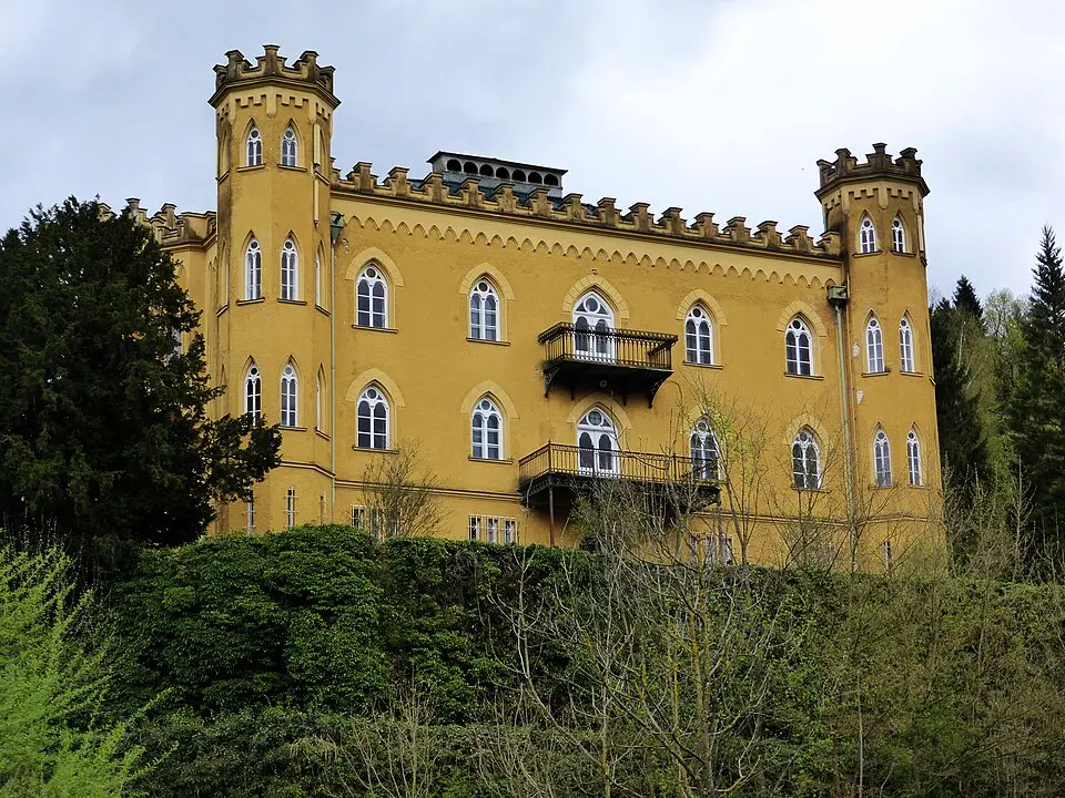 Image: luckyprof · CC BY-SA 3.0 Schloss Hüttenstein