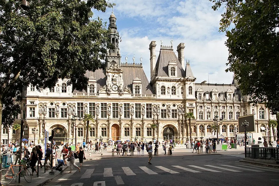 place de l'Hôtel-de-Ville