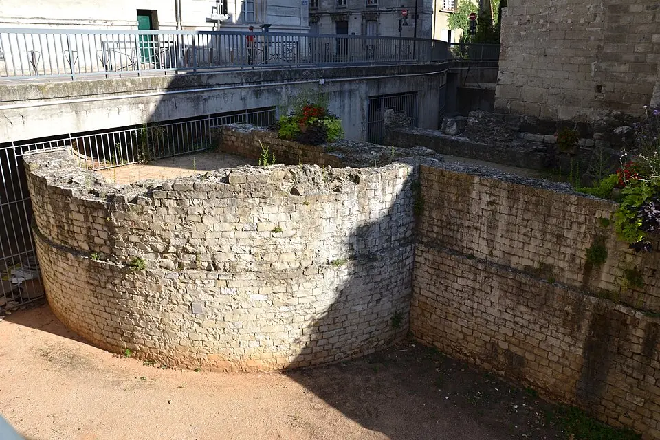 vestiges antiques d'Avignon