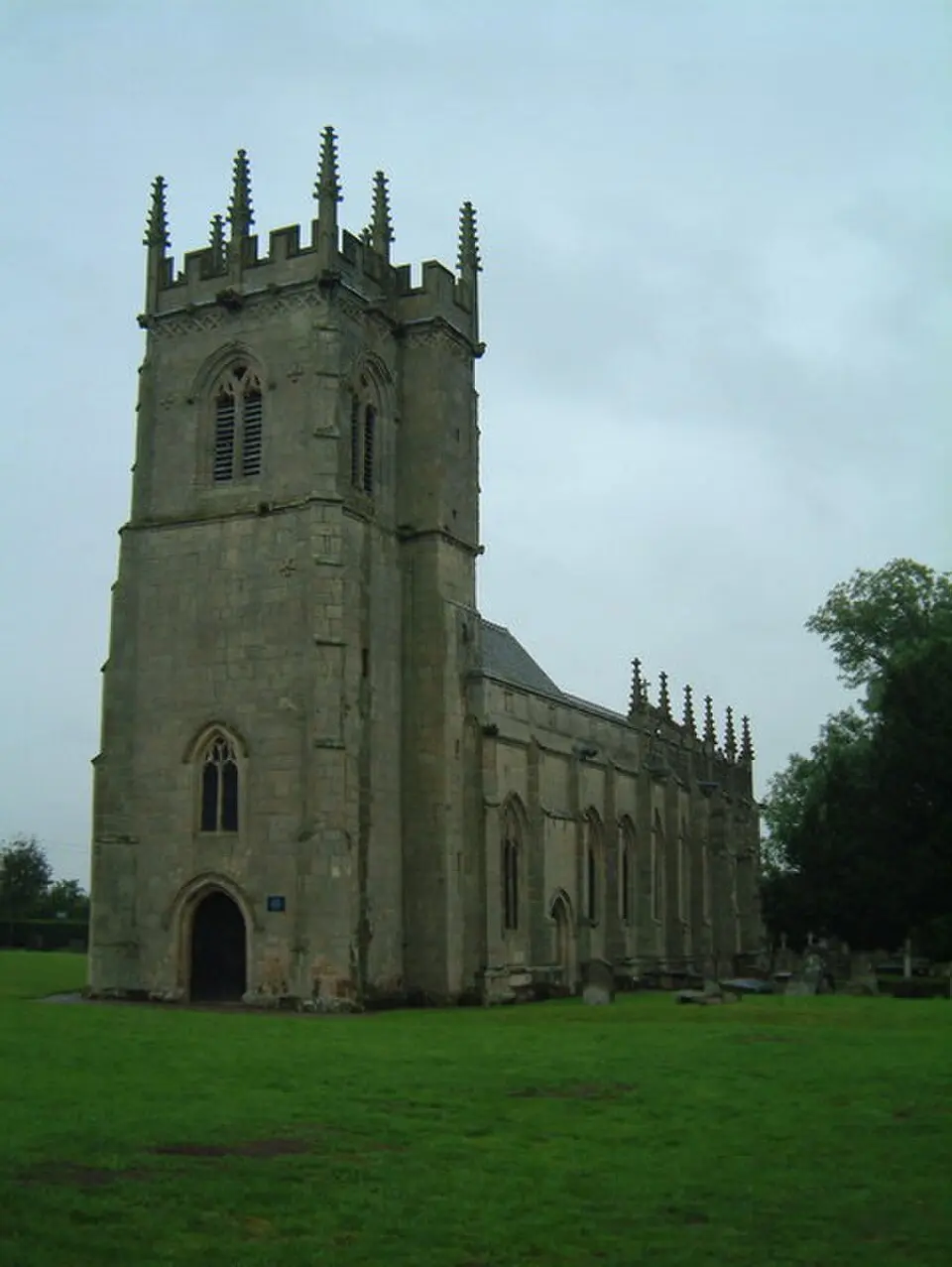 St Mary Magdalene's Church, Battlefield