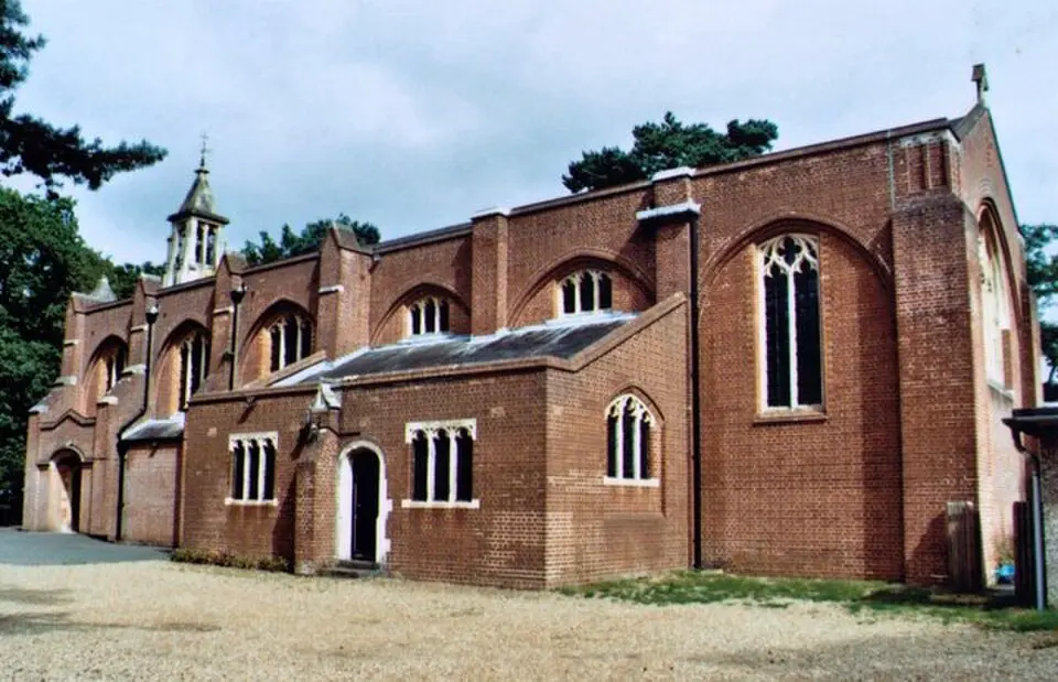 St Michael and All Angels Church, Bassett