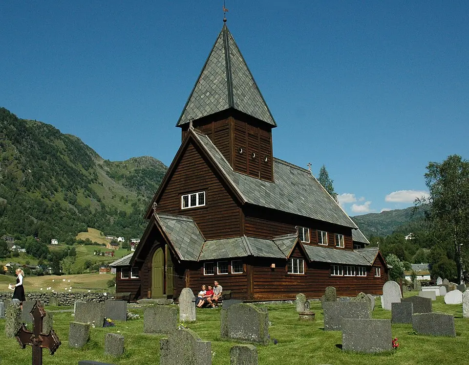 Røldal stavkirke