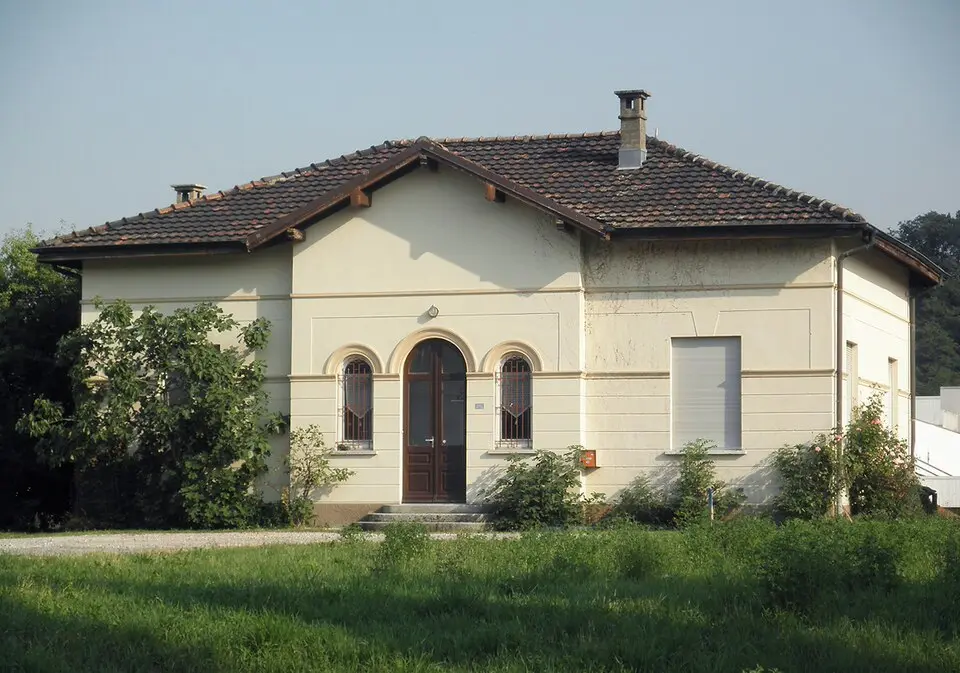 Slika: Arbalete · CC BY-SA 3.0 ferrovia Mendrisio-Varese