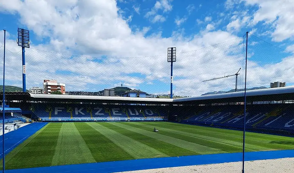 Obrázok: Bakir123 · CC BY-SA 4.0 Stadion Grbavica