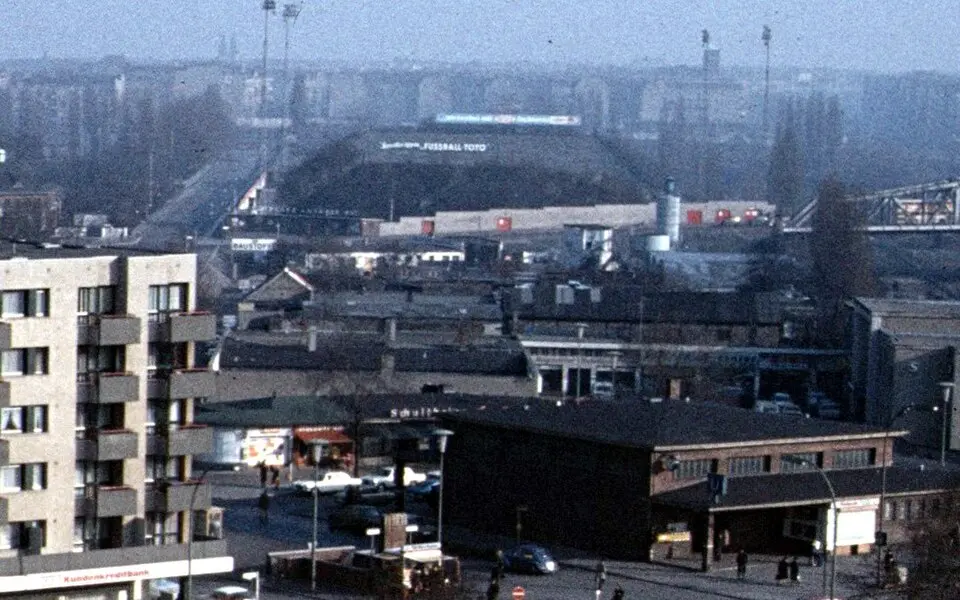 Stadion am Gesundbrunnen