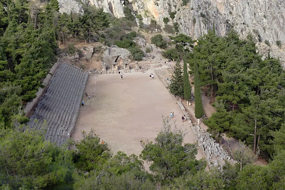 stadio di Delfi