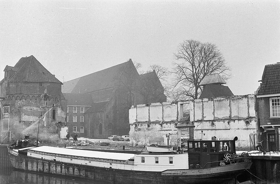 Resten van de middeleeuwse stadsmuur