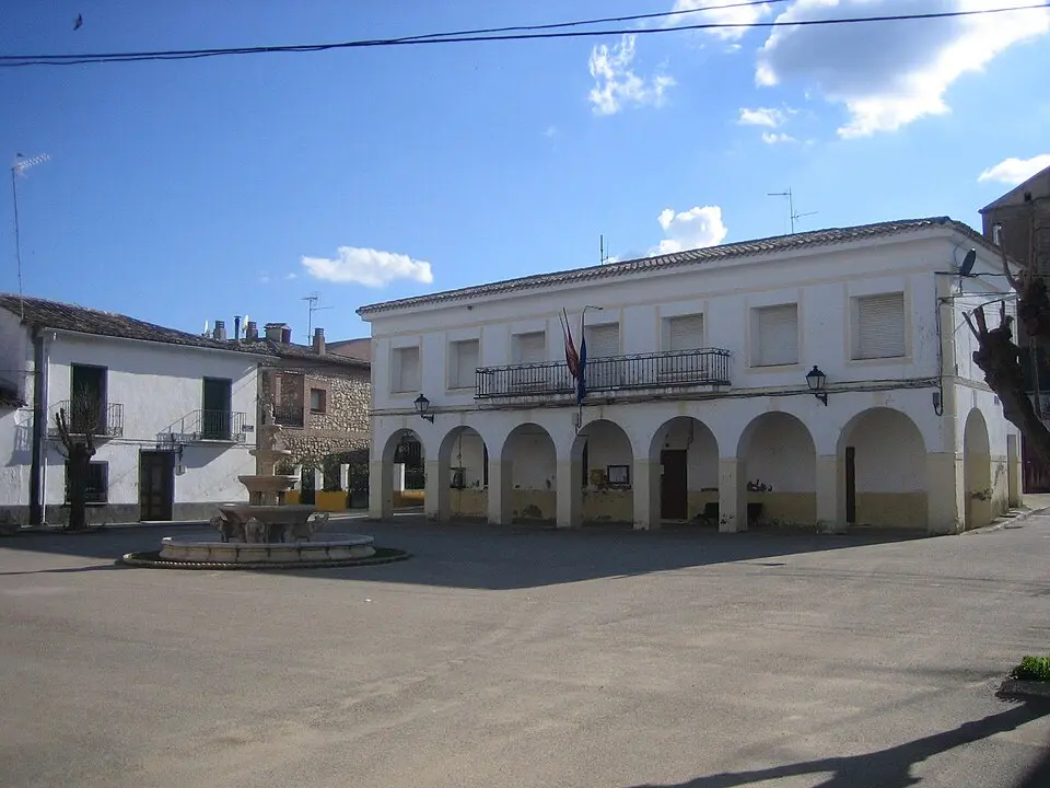 Image: D.L.L · Public domain Alcázar del Rey