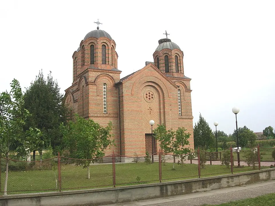 église de la Dormition-de-la-Mère-de-Dieu de Stajićevo
