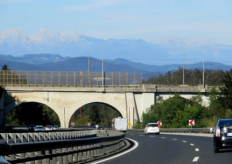 Stampetta Bridge